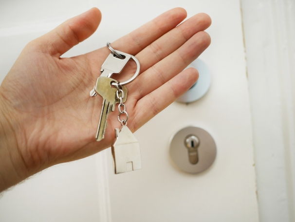 https://MikeHosey.StopRentingStartOwning.com